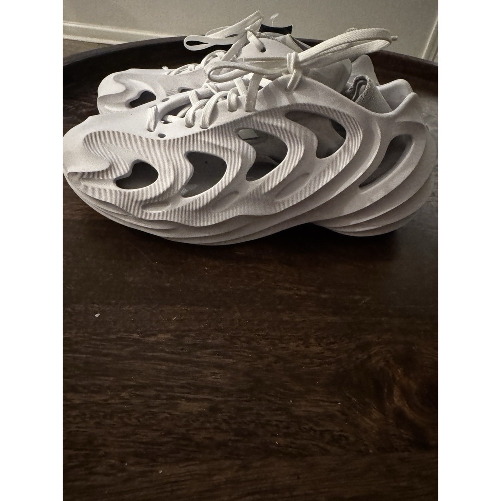 Adidas‎ AdiFoam Q OffWhite/Aluminum Gray Quake Mens Size 8- New Without Box